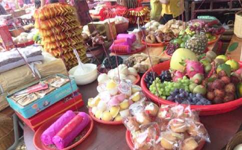 (��)���׵�����600��4ƪ