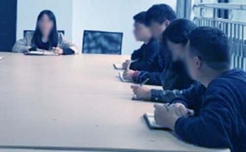 �����鳤��λְ��15ƪ(�ر�)