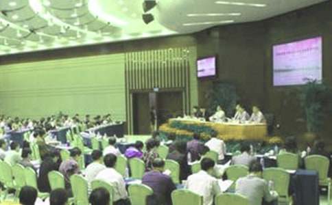 ���ھ�Ƹ������ְ����