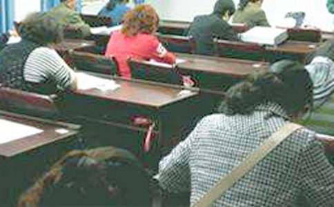 【热门】语文考试反思作文300字四篇