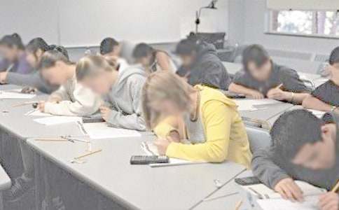 考试反思作文300字(汇总10篇)