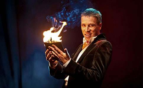 魔术师胖大海作文