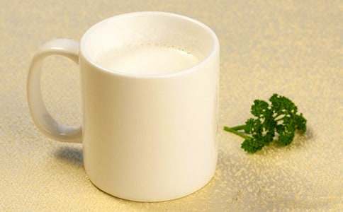 ��ɫţ�̰̽�