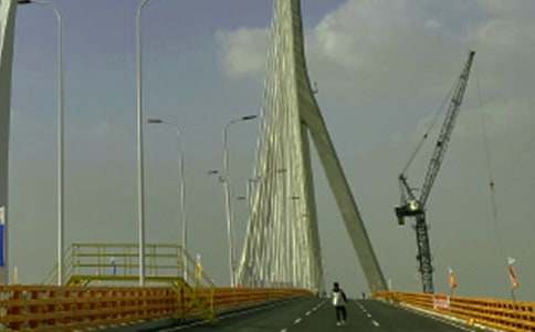 �������������600��5ƪ