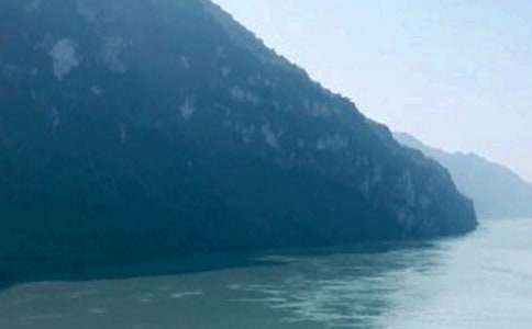 关于三峡的导游词