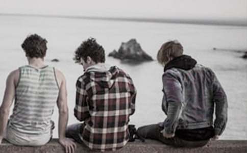 ��������ۺ�У�ͨ��20ƪ��