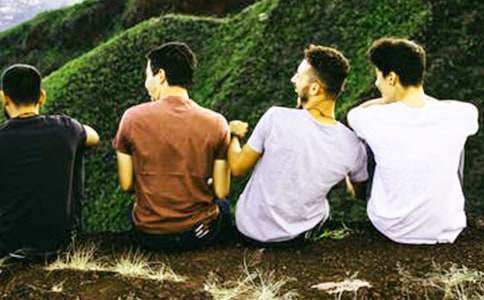 ����������д�ҵ�ͬѧ������4ƪ