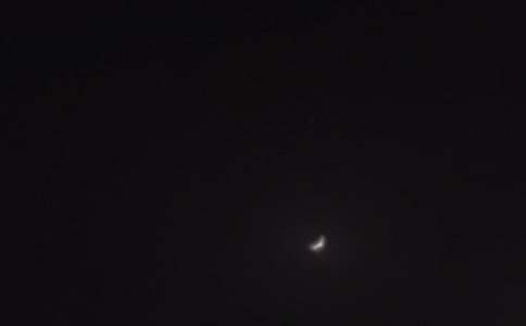 【热门】每日一句晚安心语短信锦集34句