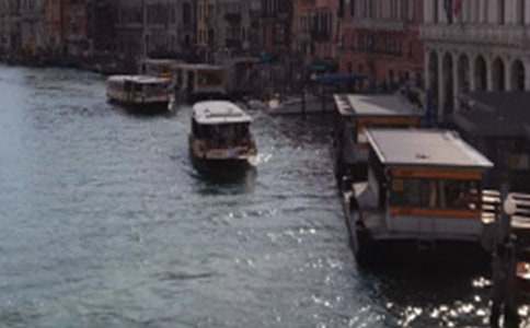 关于《威尼斯的小艇》教案5篇