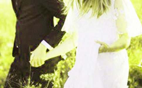 流行祝新婚快乐祝福语(精选40句)