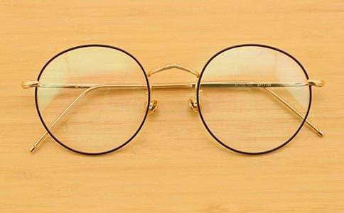 ���۾���������