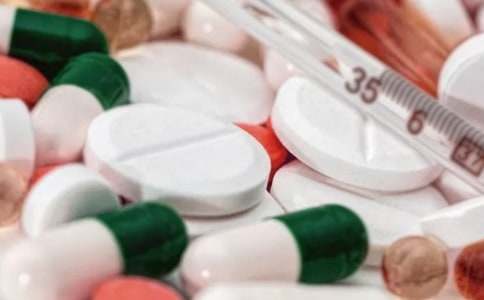 ҩƷ���չ����ƶ�(����15ƪ)