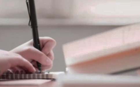 ���Ͽ�ѧ�ĳ������ľ��䡾15ƪ��