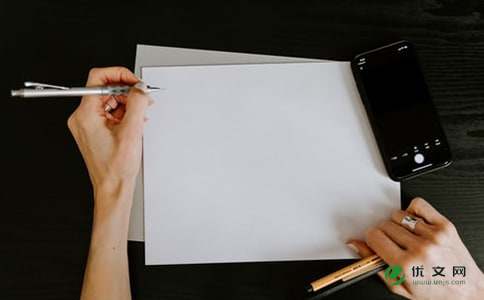 ר������