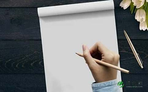 ��������700��