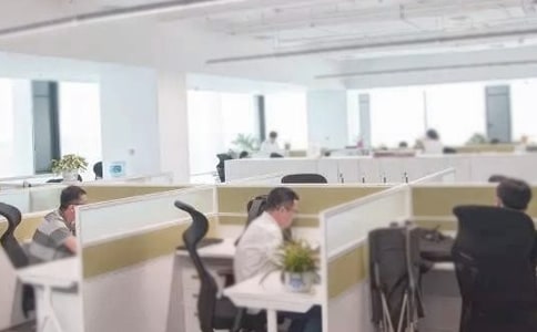 ��ҵ�����İ칫�ҹ����ܽ�