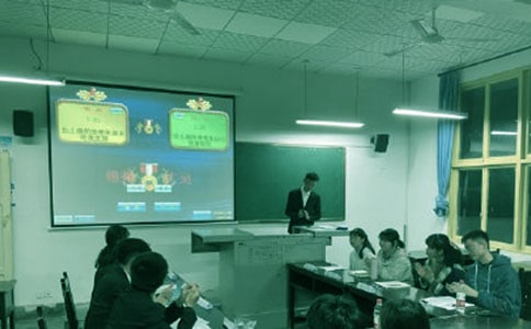 一次辩论赛作文