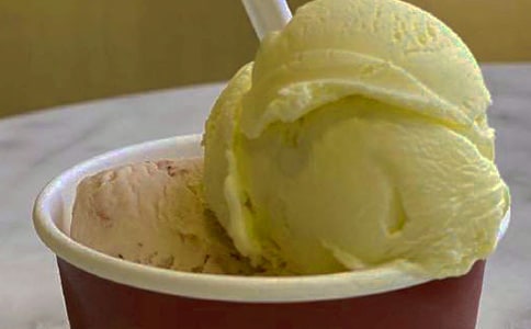 小班美术教案:冰淇淋一家真顽皮