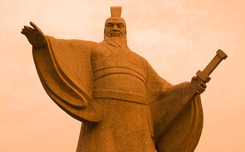 �ܲٵ������ռǶ����700��