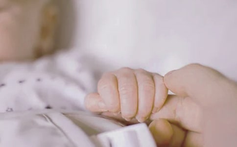 �ճ�����Ӥ������