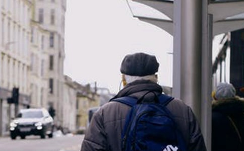 �����������֮��800������