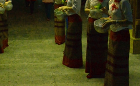 关于写傣族的作文