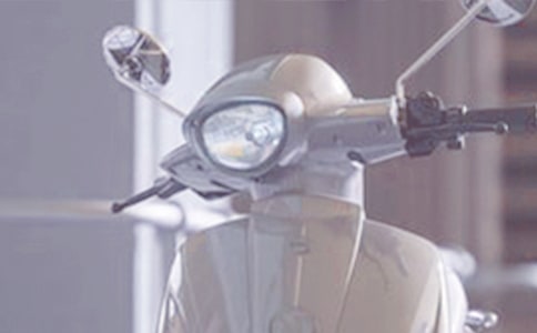 试骑电瓶车作文200字