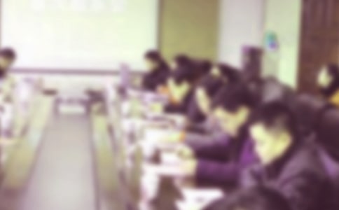 ���ʹɶ������