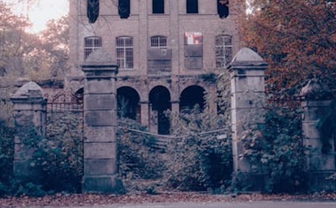 鬼屋历险记作文(精选21篇)