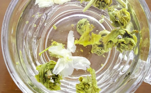 ѧ�����򻨲���������600��