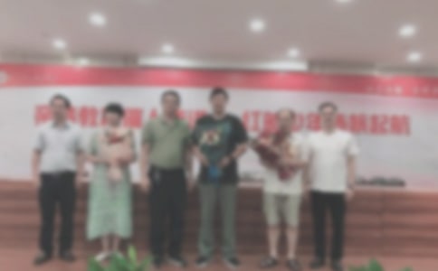 ���ݻ��ͻ��´Ƿ���