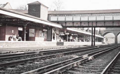 ��վ����