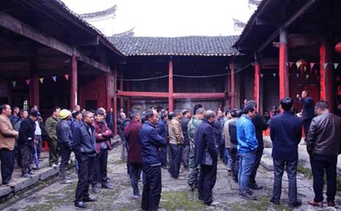 ��ɽ����600������