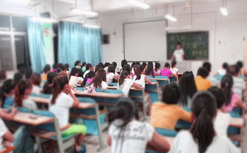 课文《二泉映月》教学反思范文