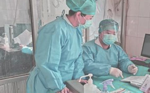 �¿���һ�ߵĹ�����Ա��һ����15ƪ