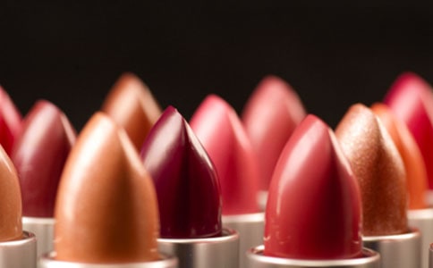 显嫩口红 让你气色上升光彩照人