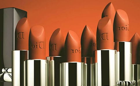 Ů���Ϳں�����600��