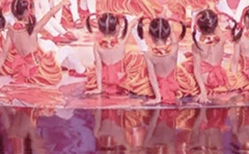 �׶���һ����