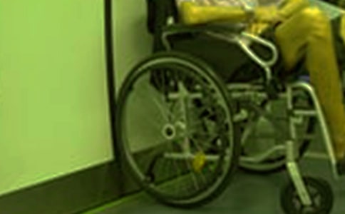 ���� ��ҡ�������ϱ��󡷶����