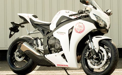 Ħ�г���ȫ��ʻ�ĵ�