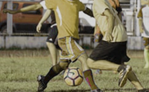 一个男孩子作文