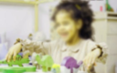 �������ƴ�ѧ ����Ů��������������ѧ