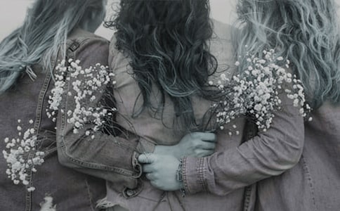 打动伤感追女孩子说说