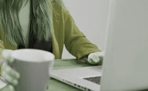 女领导生日宴会贺词