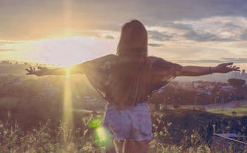 多丽丝·莱辛的女性观点新探