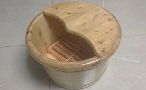 ʳ���ݽŷ�����