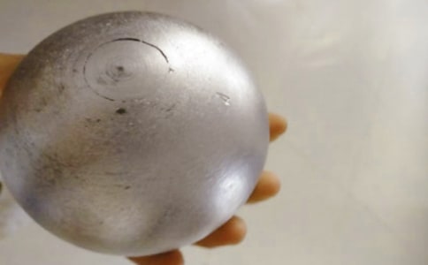 ��Ǧ������