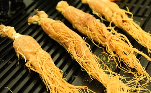 清华人大等7校自主招生联盟今开考 6万多人参加