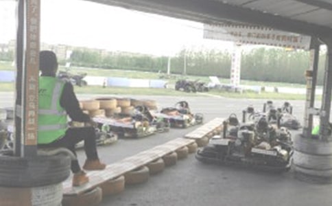 ң����������