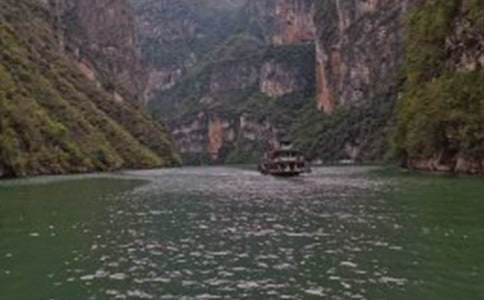 �й��˲���Ͽ��ӵĵ��δ�